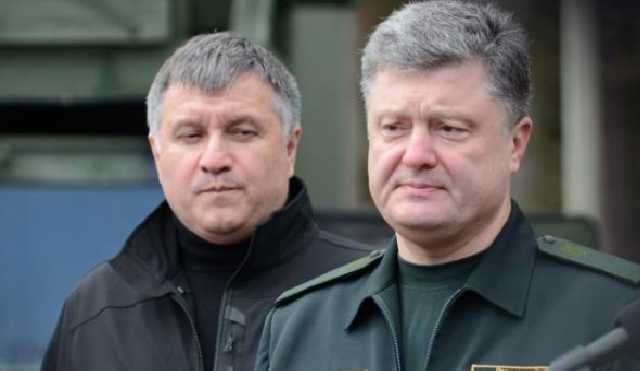 Аваков отогнал друзей Порошенко от заправки
