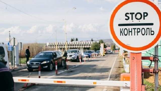 Польские таможенники берут взятки за пропуск контрабандных сигарет из Украины?