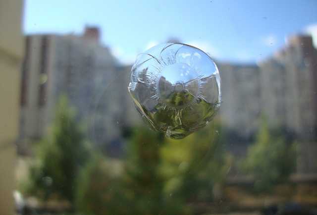 В Киеве обстреляли автобус