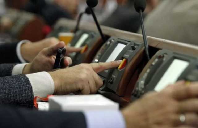 Нардепы побили самый позорный рекорд