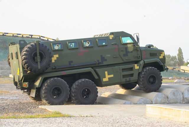 КрАЗ показал свои перспективные модели