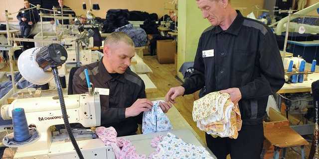 Держитесь крепче: на российские товары поставят знак “сделано на зоне”