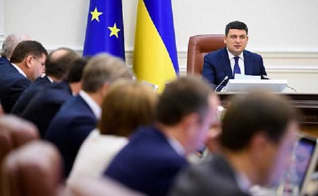 Кабмин озвучил затраты на ликвидацию пожара в Калиновке