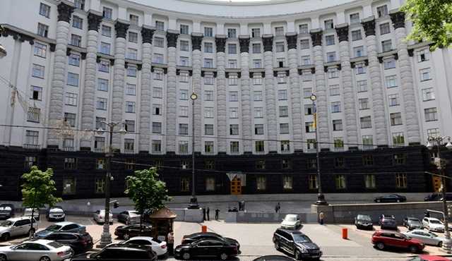 Виктор Скаршевский: «Кабмин хочет собрать на 100-120 млрд больше, чем возможно»