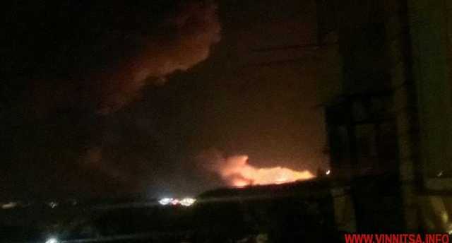 Люди рыдают: в Калиновку свозят помощь со всей страны