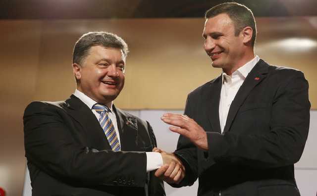 Порошенко хочет изменить закон, чтобы Кличко возглавил его партию