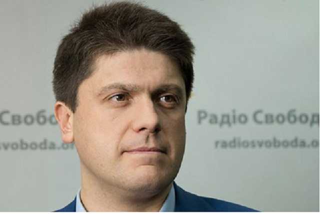 Депутат от БПП, "уволивший" Муженко, призвал передать охрану военных складов структурам Авакова