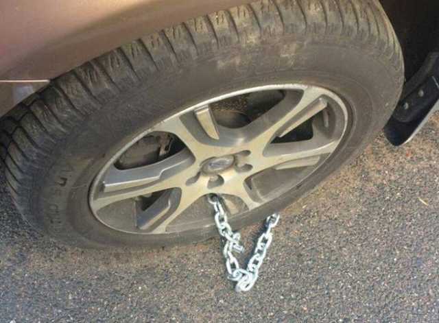 Мошенник придумал «уникальную» идею развода водителей