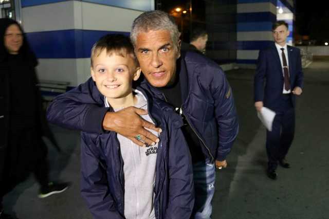 Звезда "Такси" радостно прибыл в оккупированный Крым: реакция адептов Путина