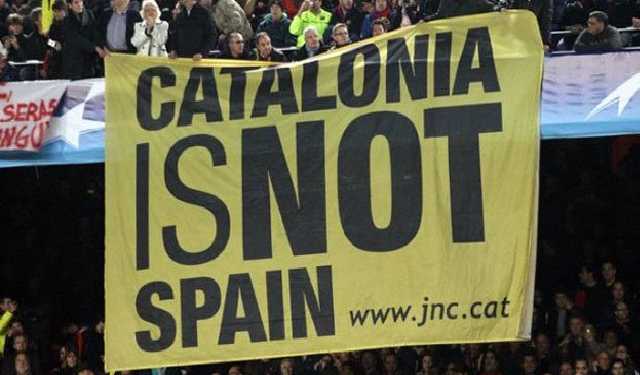 Звезда "Барселоны" Пике проголосовал за независимость Каталонии