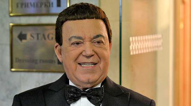 Украинские комики жестко высмеяли одиозного пропутинского певца