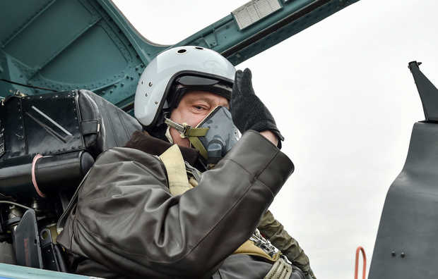 У Порошенко заговорили о ненужности немедленного введения миротворцев на Донбасс