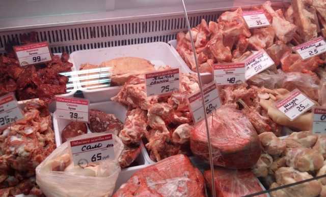 В сети появились фото с ценами на мясо в оккупированном Донецке