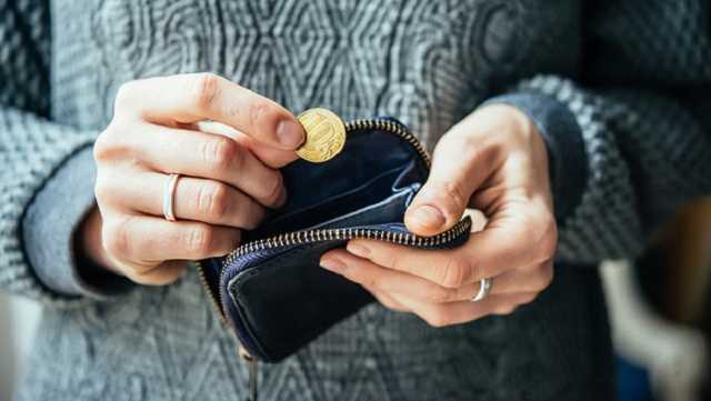 Цены, зарплаты и курс гривни: как изменится жизнь украинцев до Нового года