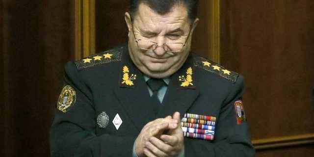 Полторак испугался. Он не в окопах, но просит миллионы на свою безопасность