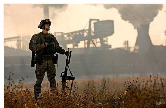 За прошедшие сутки двое украинских воинов получили ранения, - штаб АТО