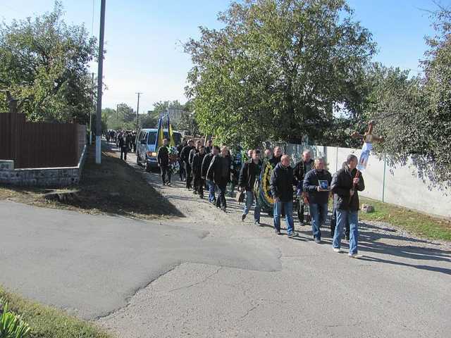 На Черкащині поховали рятувальника, якого три роки тому захопили терористи