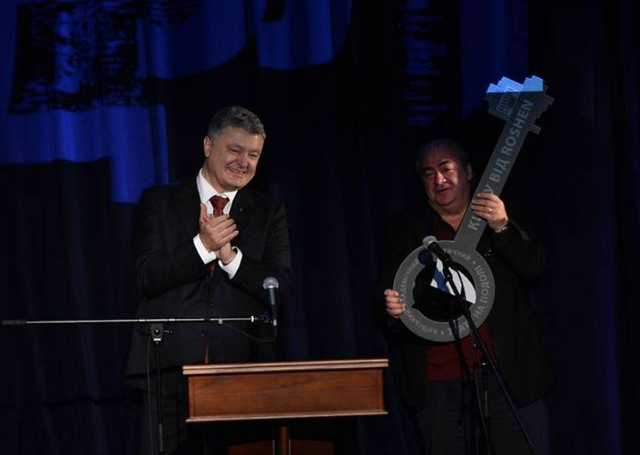 Порошенко открыл «Театр на Подоле», в который Roshen инвестировал 174 млн