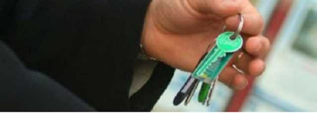 Клиентов «привокзальных риелторов» обирают домушники и проститутки