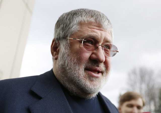 Отобрать и продать: Как власти пытаются заставить Коломойского залатать дыры в "ПриватБанке"