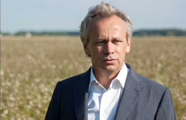 Суд арестовал миллионы долларов у министра времен Януковича