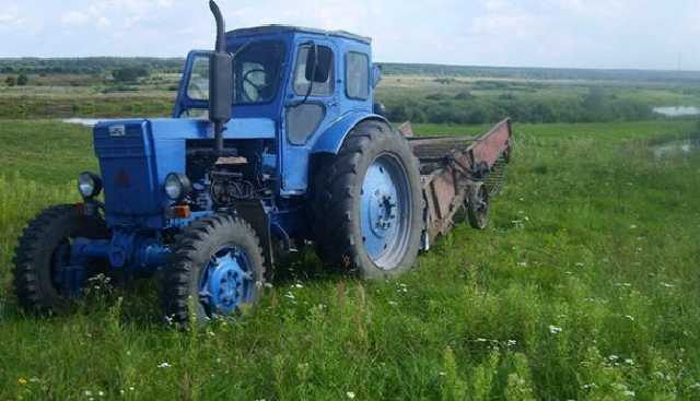 Под колесами трактора погибла 6-летняя девочка на Волыни