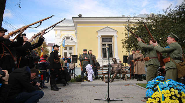 Петлюра – нацист? Украинский историк просветил Путина