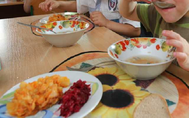 В детском саду на Прикарпатье произошло массовое отравление