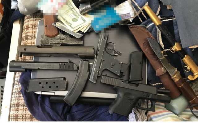 Киевская таможня и СБУ раскрыли международный канал контрабанды оружия