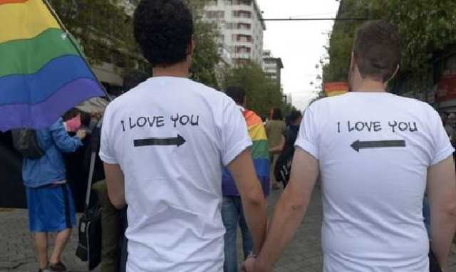 В Украине есть однополые пары, которые воспитывают детей