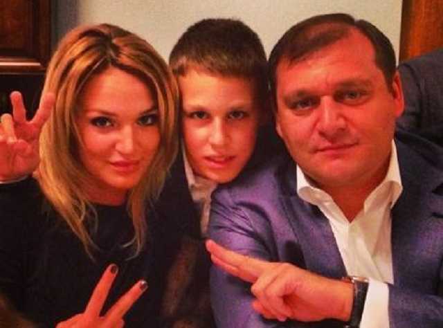 Столичная барышня: дочь скандального нардепа похвасталась шикарной жизнью в Киеве