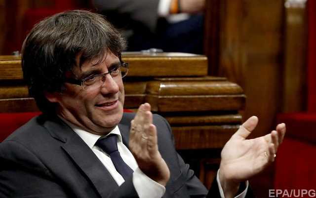 El Mundo: Пучдемон веде Каталонію до катастрофи