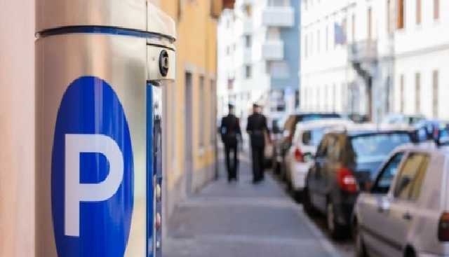 У Києві хочуть заборонити паркування на 60 вулицях