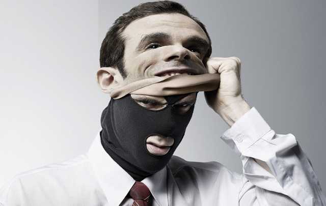 Наглость: в Киеве мошенник представился полиции прокурором