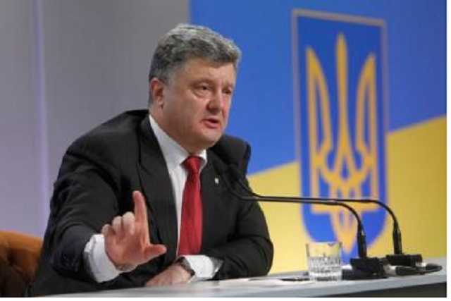 Тризуб над Кремлем. Порошенку іноді корисно послухати зрадофілів