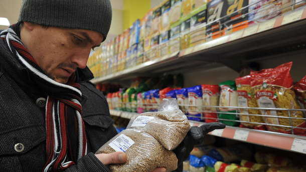 Что можно купить на среднюю зарплату в Украине