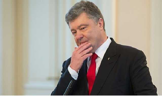 Сергей Лещенко: «Порошенко пытается совместить несовместимое»