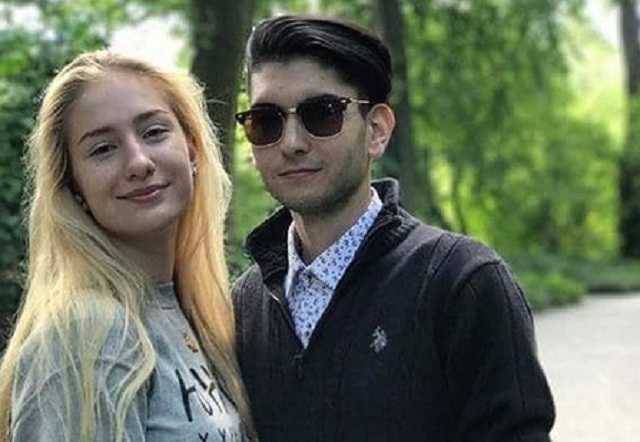 Екс-регіоналка Бондаренко видала свою 18-річну "рок-зірку" заміж в Америці