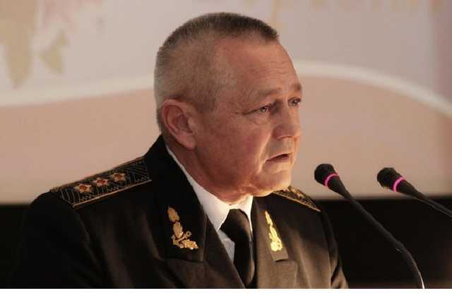 Экс-глава Минобороны Тенюх сдал украинский флот России – СМИ
