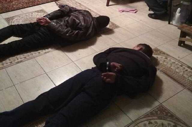 Банда наркодельцов, возглавляемая экс-милиционером, ликвидирована в Житомире. Изъято зелья на 350 тысяч, - Нацполиция