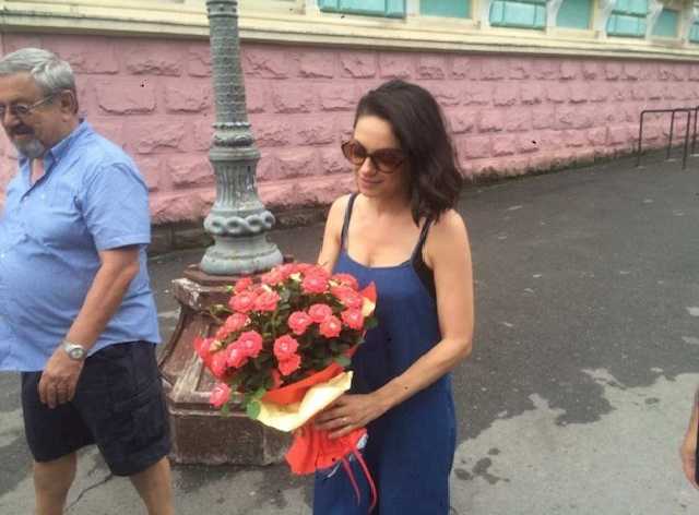 Это унизительно: украинская звезда Голливуда рассказала о неприятном инциденте в Черновцах