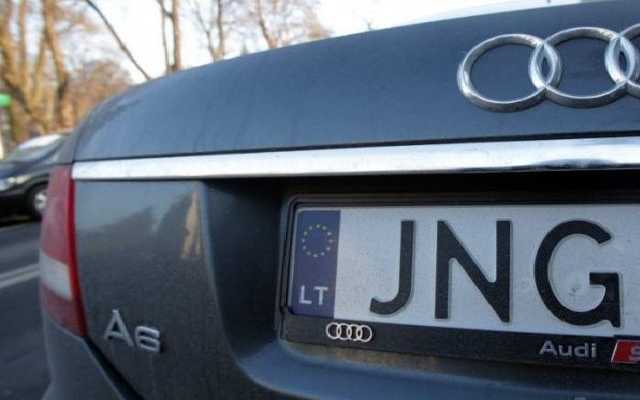 Власницю авто на “єврономерах” оштрафували на рекордні 3 мільйони гривень