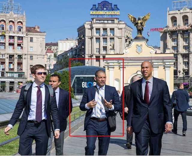 ЧП в центре Киева: пятеро неизвестных напали на американского дипломата