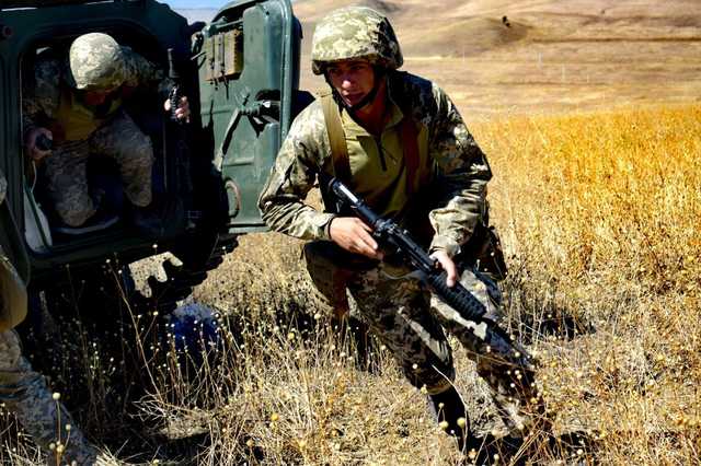 В штабе АТО объяснили, почему боевики резко увеличили активность