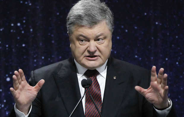 Тимошенко: Власть зарабатывает на войне, поэтому искусственно ее держит