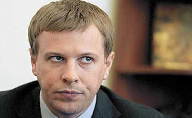 Уйдя из-под колпака ГПУ, Хомутынник подался в сопредседатели