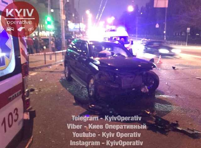 В Киеве такси Uber устроило масштабное ДТП