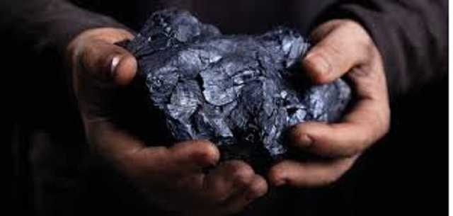 Польские СМИ рассказали, как уголь из оккупированного Донбасса попадает в Австрию и Италию