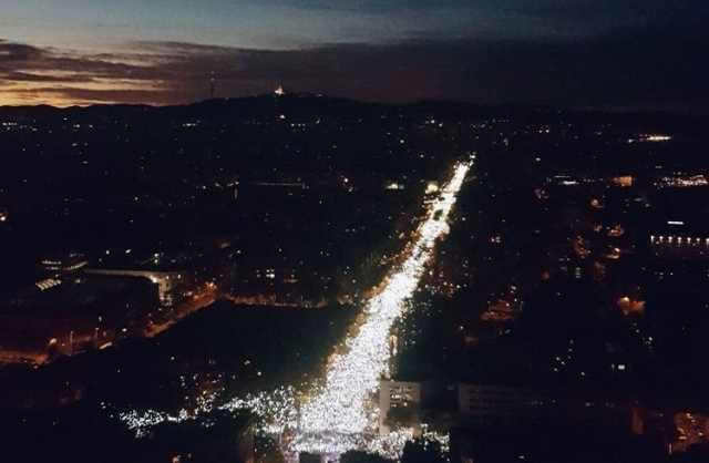 В Каталонии демонстранты требовали освободить экс-чиновников автономии