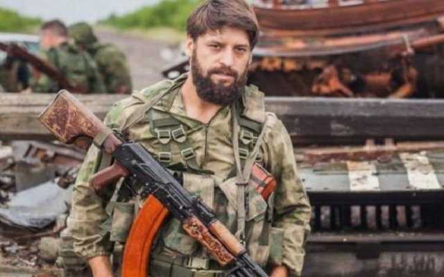Не хочу бути мертвим "героєм": Ватажок "ангелів" "ДНР" втік до Москви